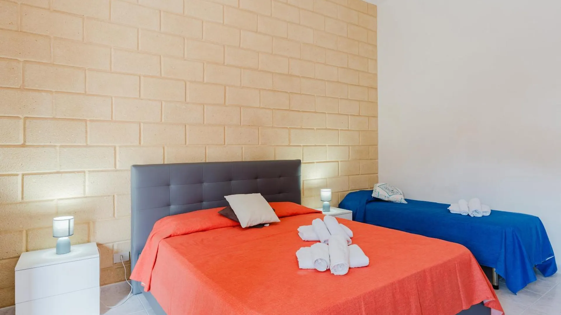 Apartamento Andrea'S House Marsala Italia